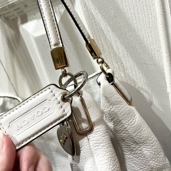 Coach White Bag - Picture 3 of 12